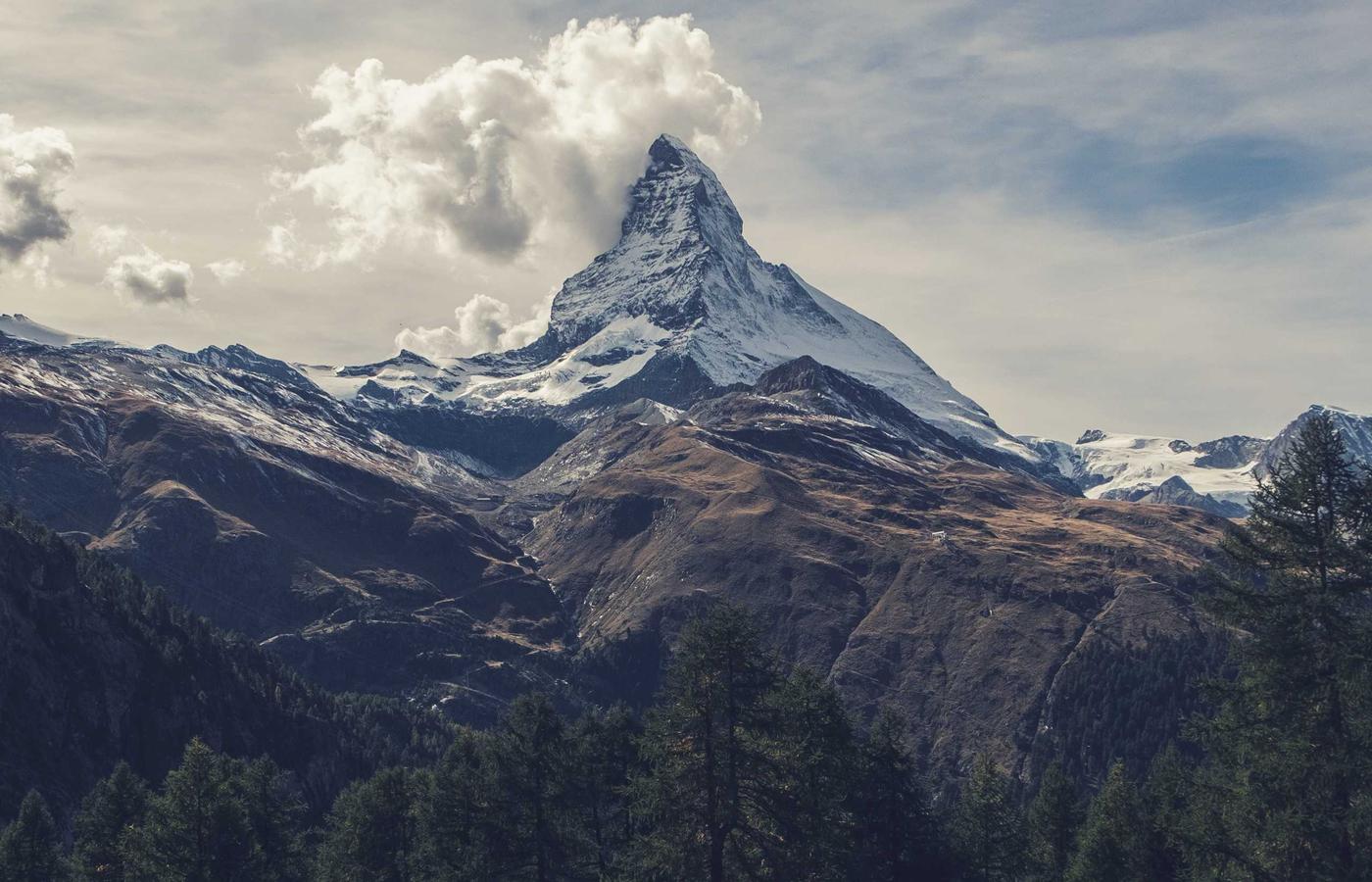 Айгүл, клиент